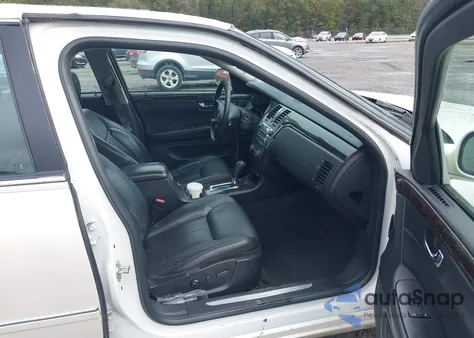 2010 Cadillac Dts Standard from USA, damaged, VIN 1G6KA5EY7AU127052